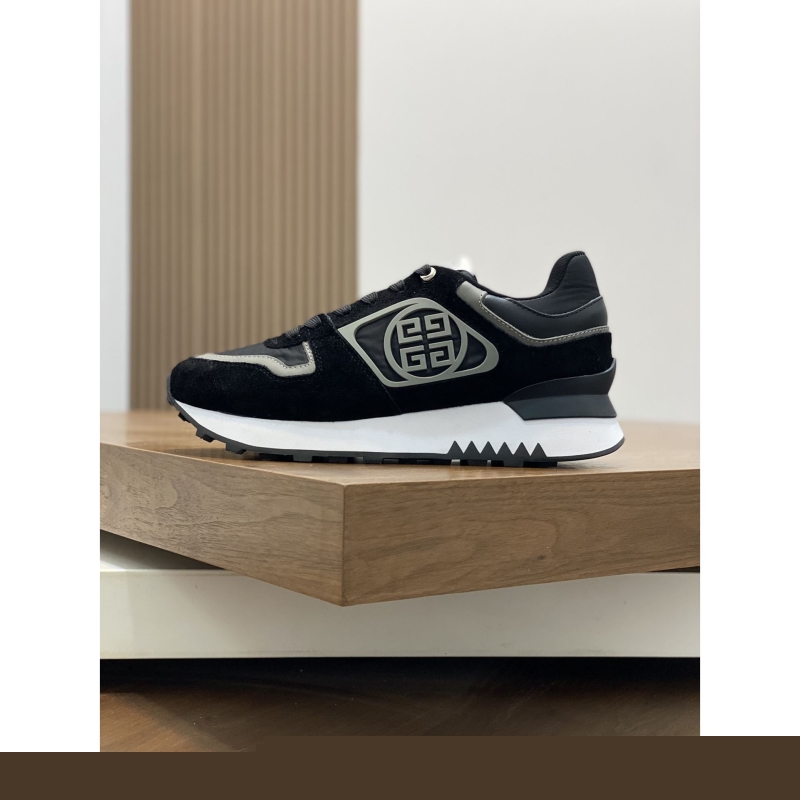 Givenchy Sneakers